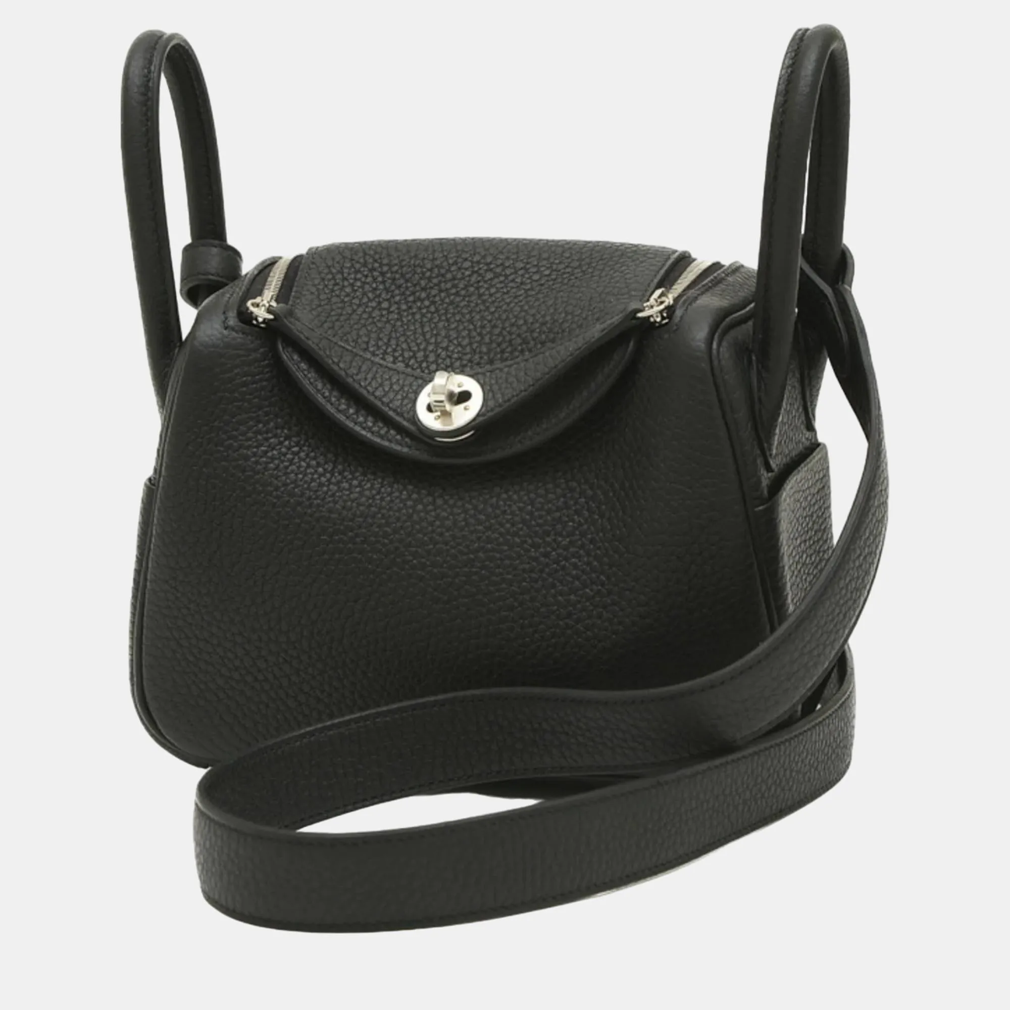 Black Taurillon Clemence Lindy Shoulder Bag