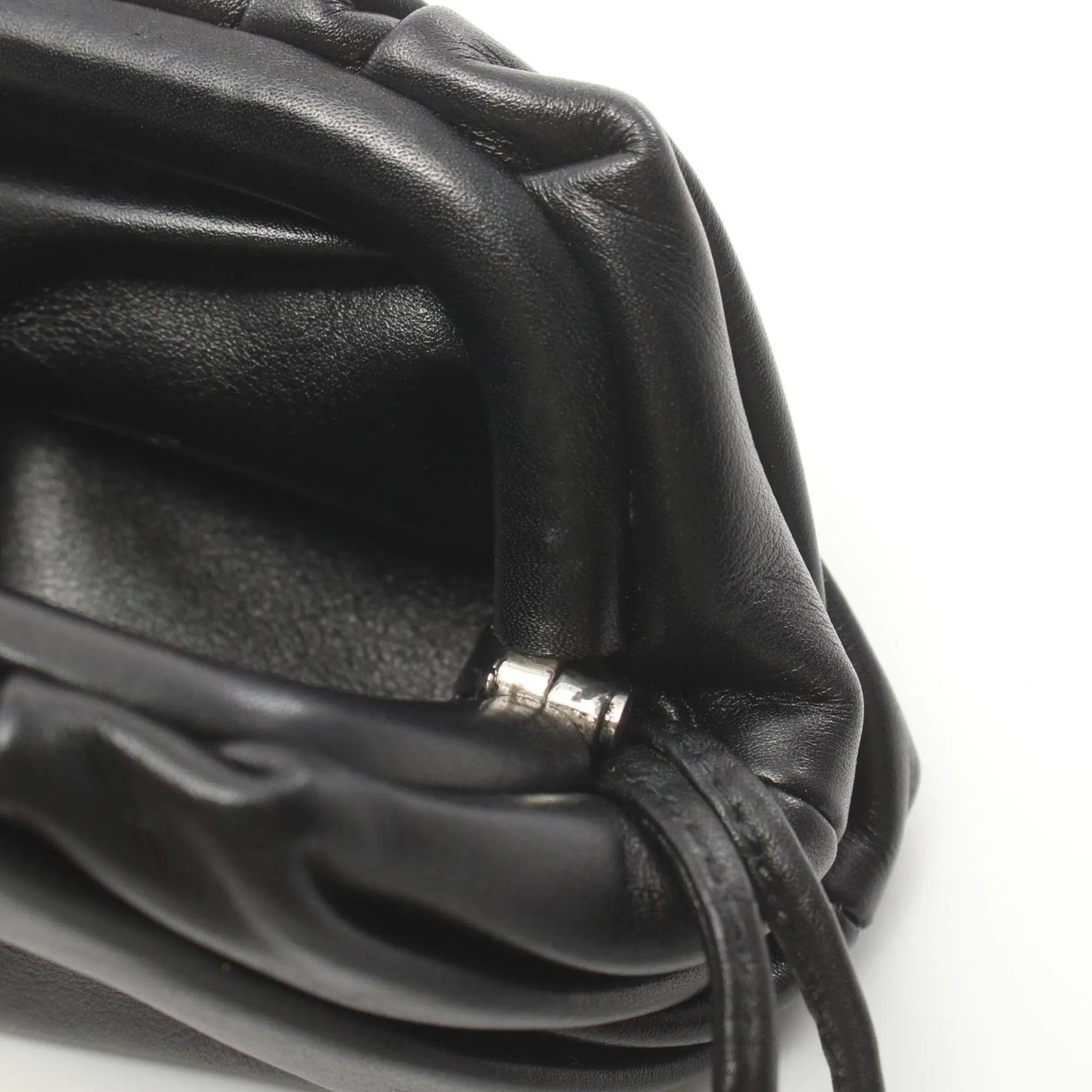 BOTTEGA VENETA The pouch Wallet