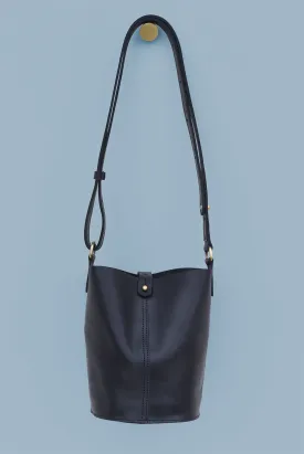 BUCKET BAG