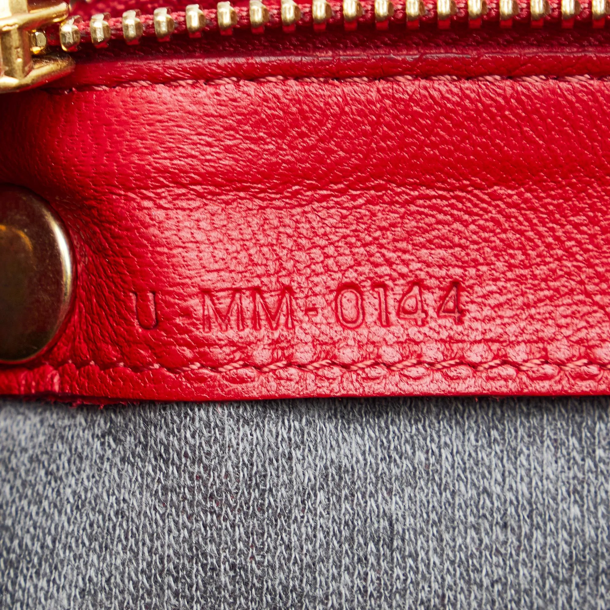 Celine Trio Leather Crossbody Bag (SHG-nBZvIh)