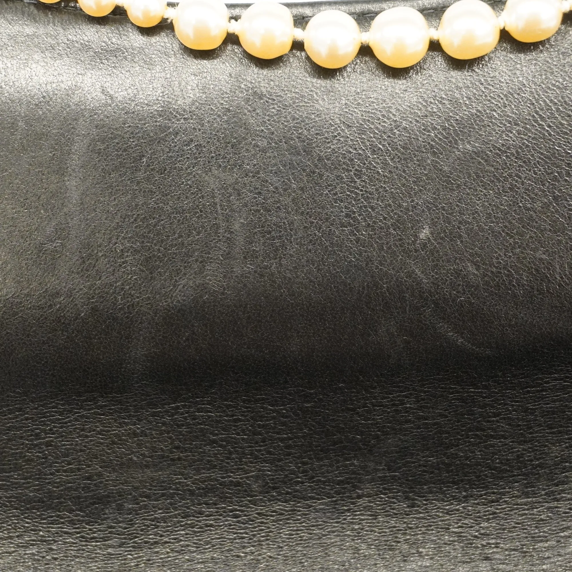 CHANELAuth  Chocolate Bar Single Chain Shoulder Bag Women's Leather Black