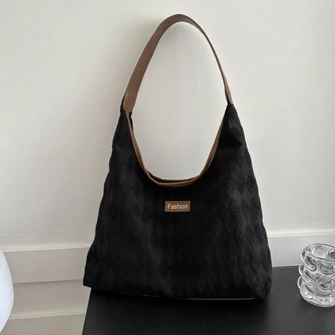 Diamond Grid Soft Shoulder Bag