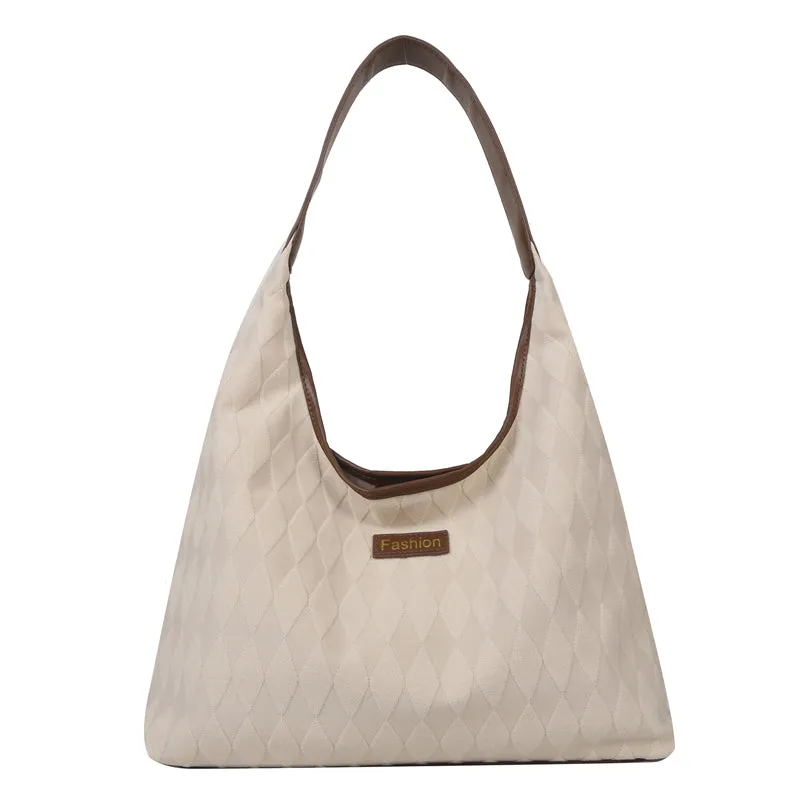 Diamond Grid Soft Shoulder Bag
