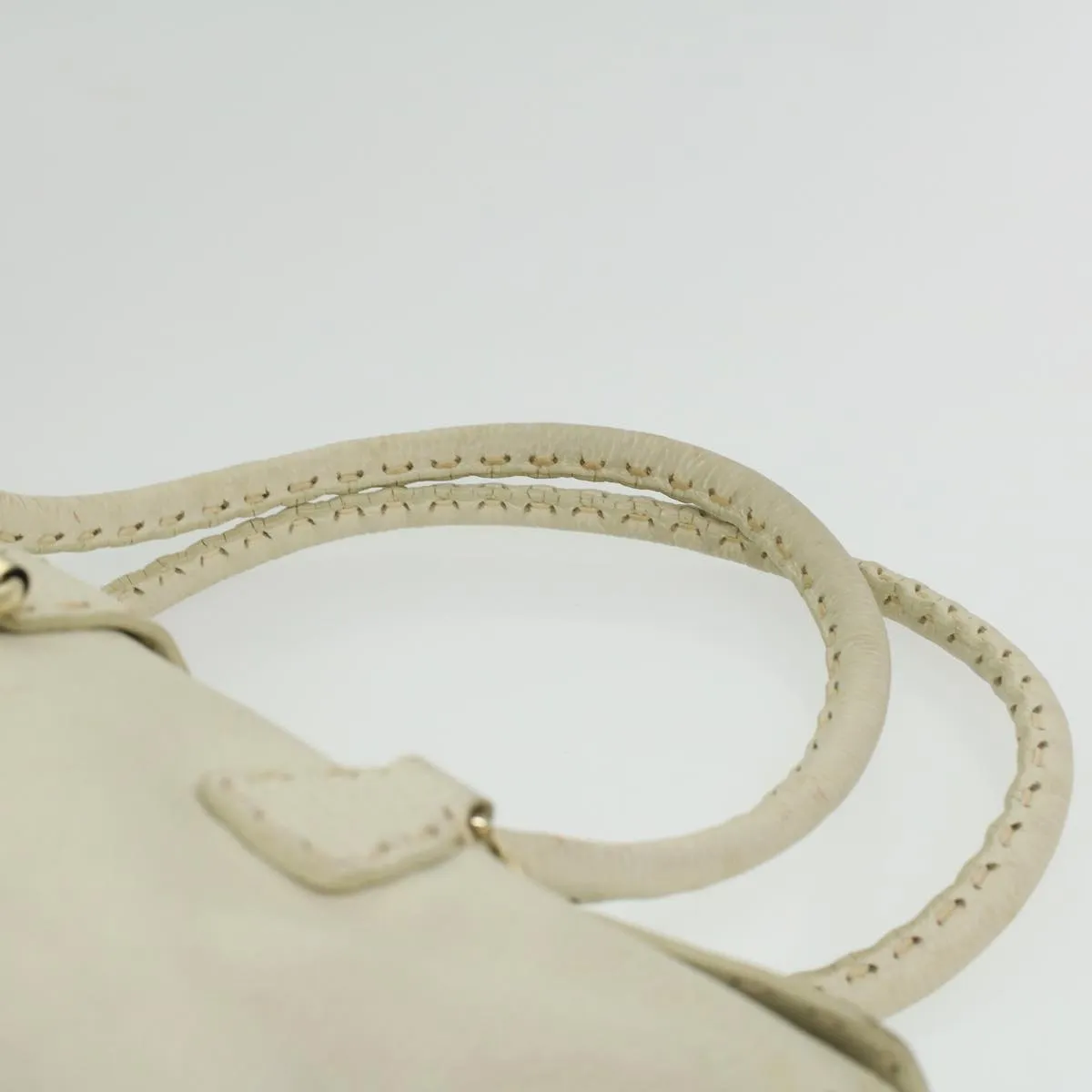 FENDI Celeria Shoulder Bag Leather White Auth ar8736