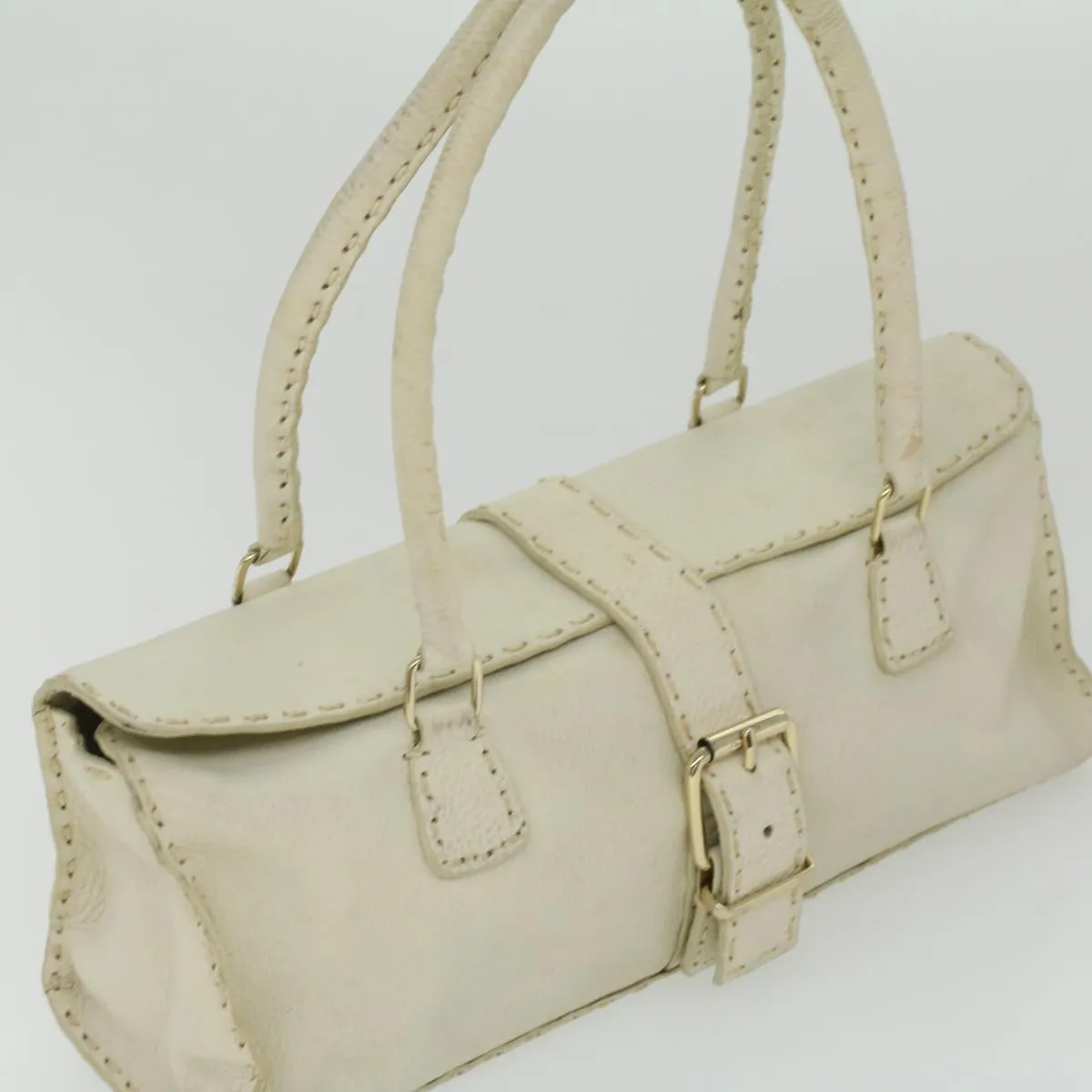 FENDI Celeria Shoulder Bag Leather White Auth ar8736