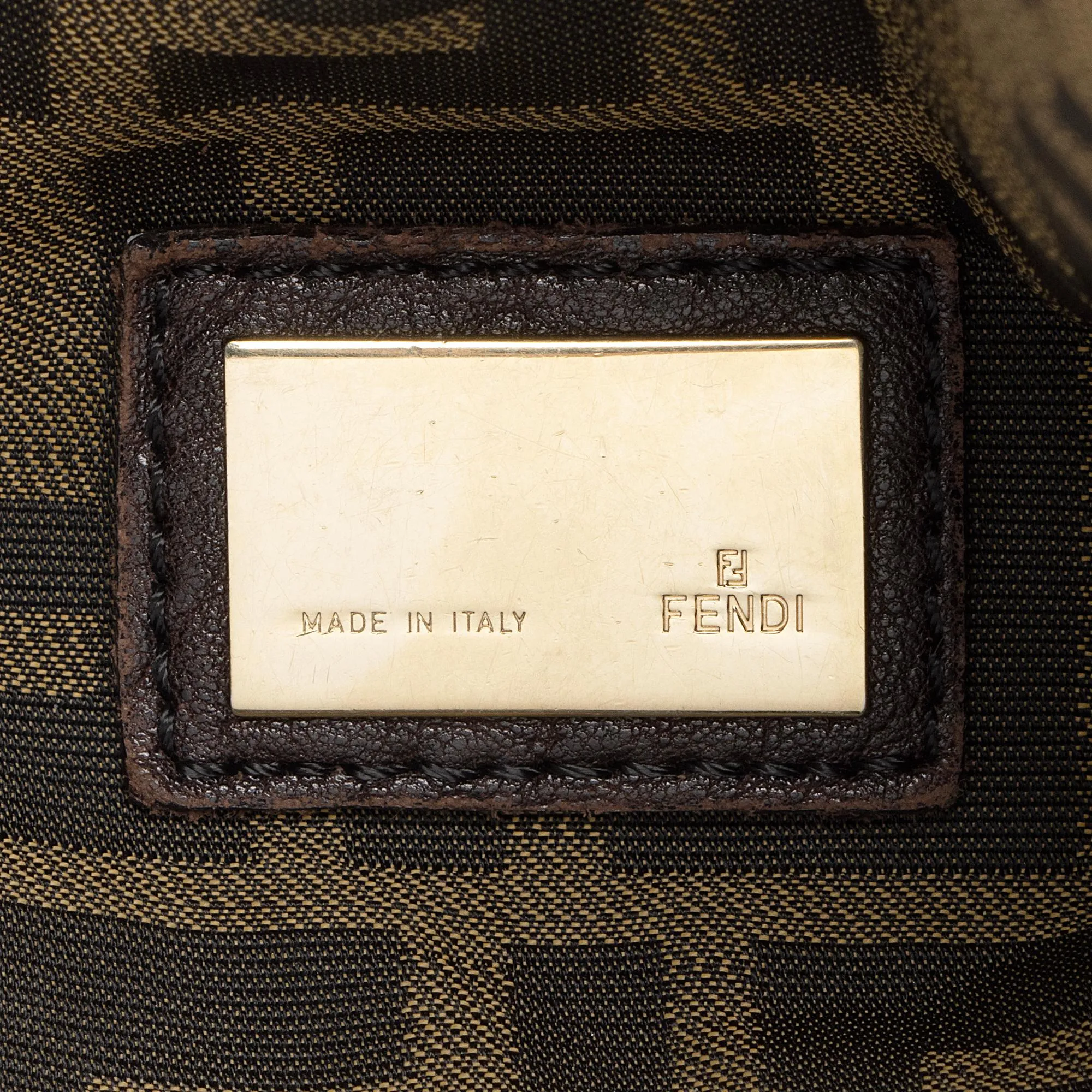 Fendi Leather Spy Satchel (SHF-23172)