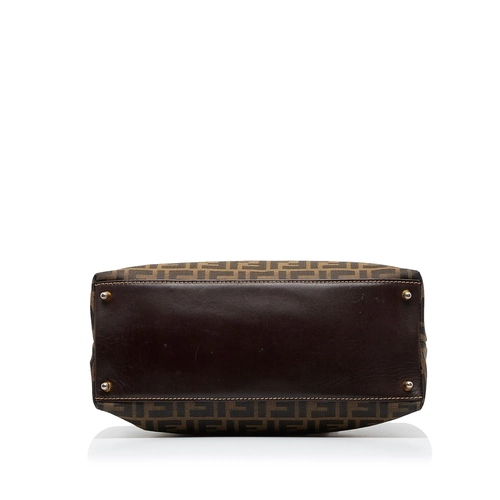 Fendi Zucca Tote (SHG-Lxgs4G)