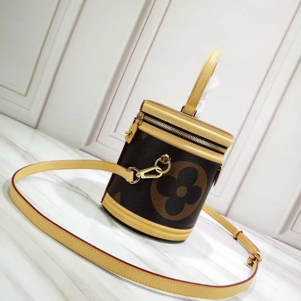 Monogram Canvas And Reverse Cannes Beauty Case Bucket Bag M43986 2019