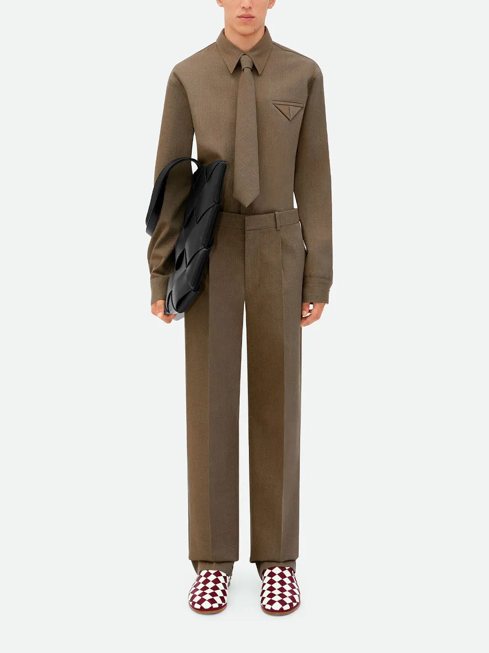 Triangle-pocket overshirt